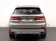 BMW X5 SUV 3,0 l 250 kw