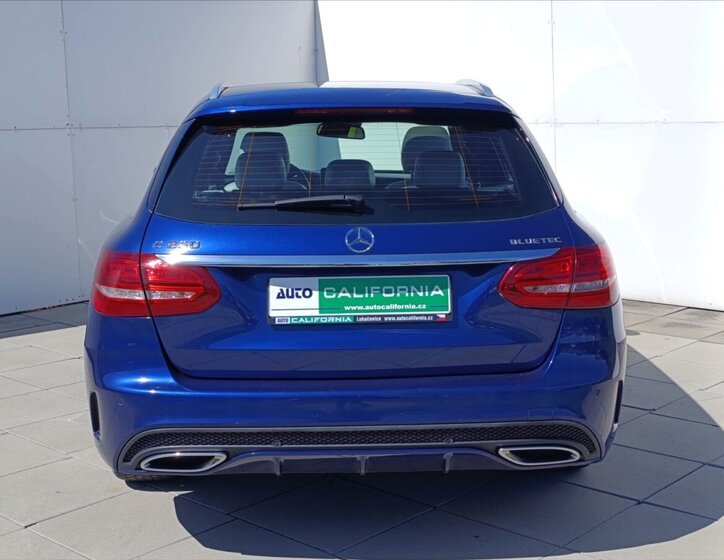 Mercedes-Benz Třídy C Kombi 2,1 l 150 kw