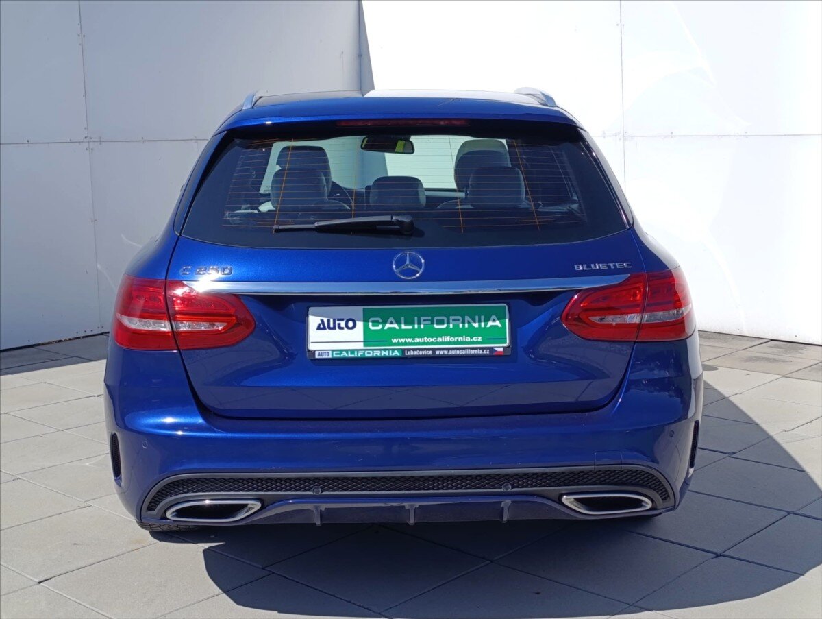 Mercedes-Benz Třídy C Kombi 2,1 l 150 kw
