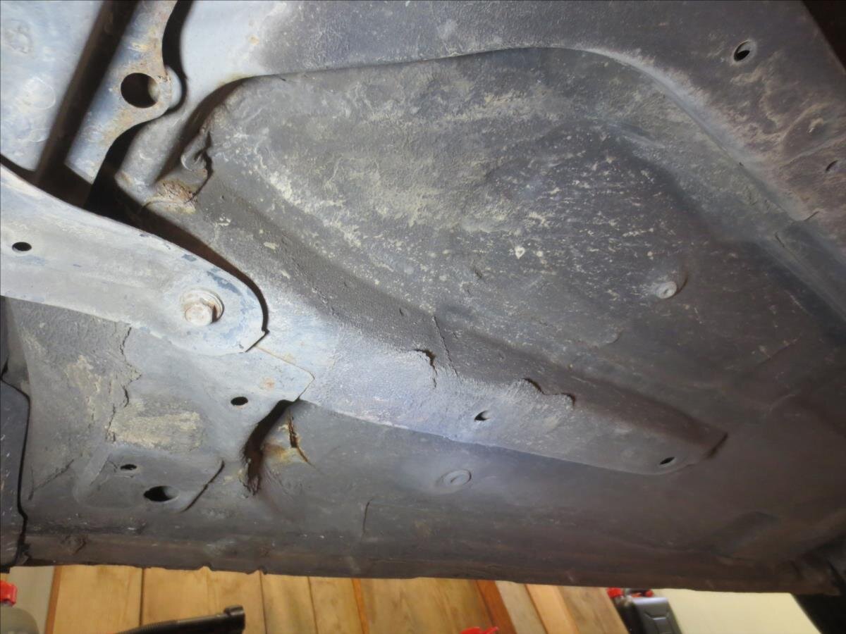 Subaru Justy Hatchback 998,0 51 kw