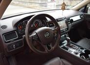 Volkswagen Touareg 13