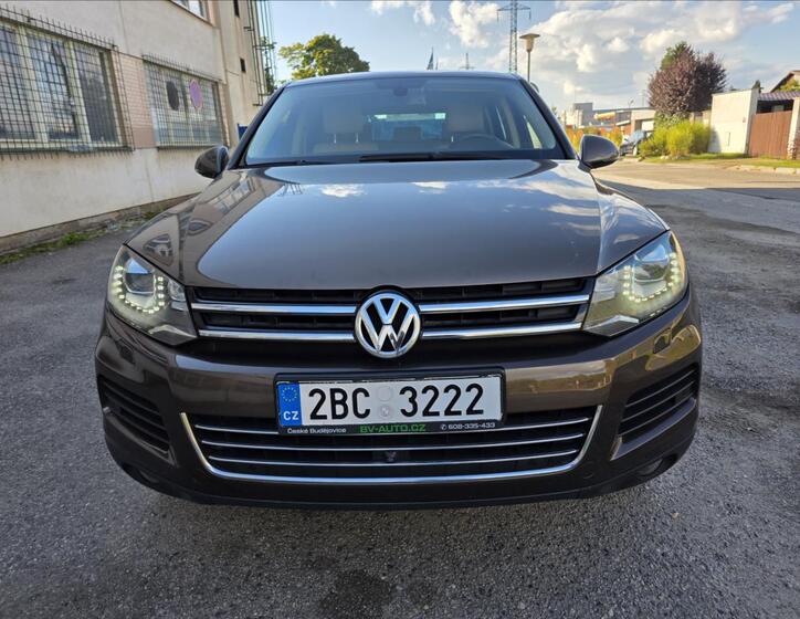 Volkswagen Touareg 2
