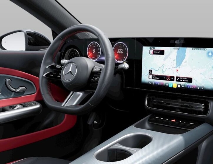 Mercedes-Benz CLA Sedan 1,5 l 142 kw