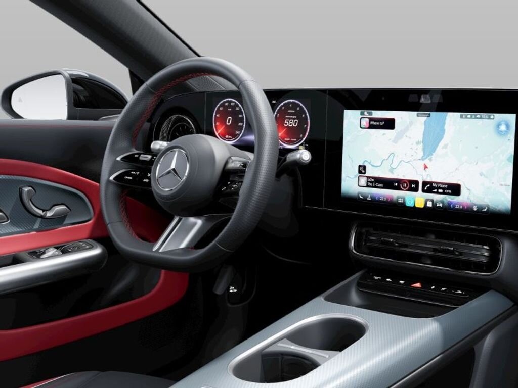 Mercedes-Benz CLA Sedan 1,5 l 142 kw