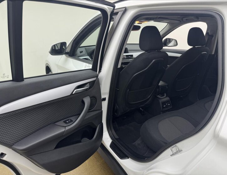 BMW X1 SUV 2,0 l 110 kw