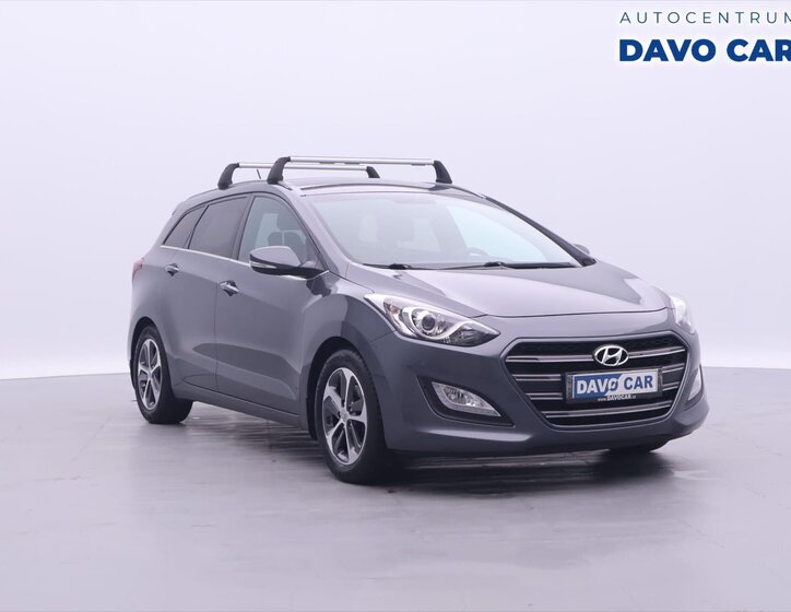 Hyundai i30 Kombi 1,6 l 99 kw