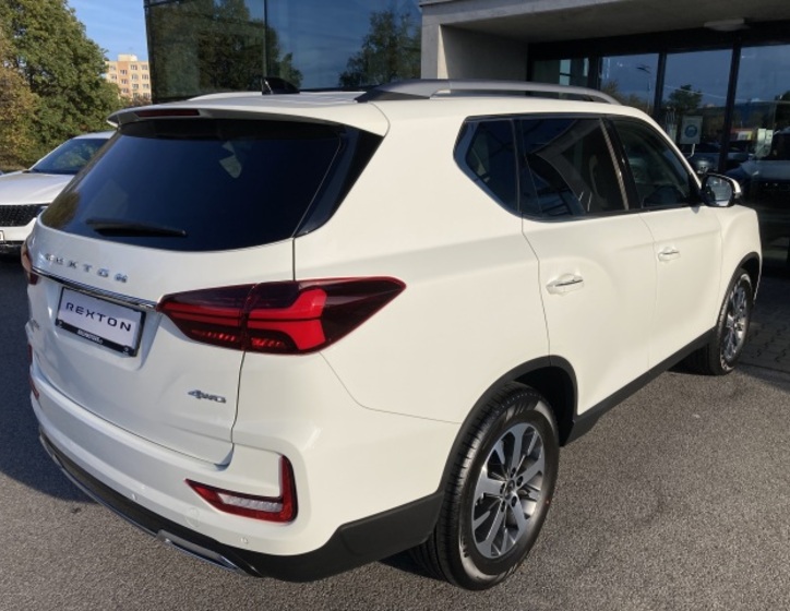 SsangYong Rexton 6