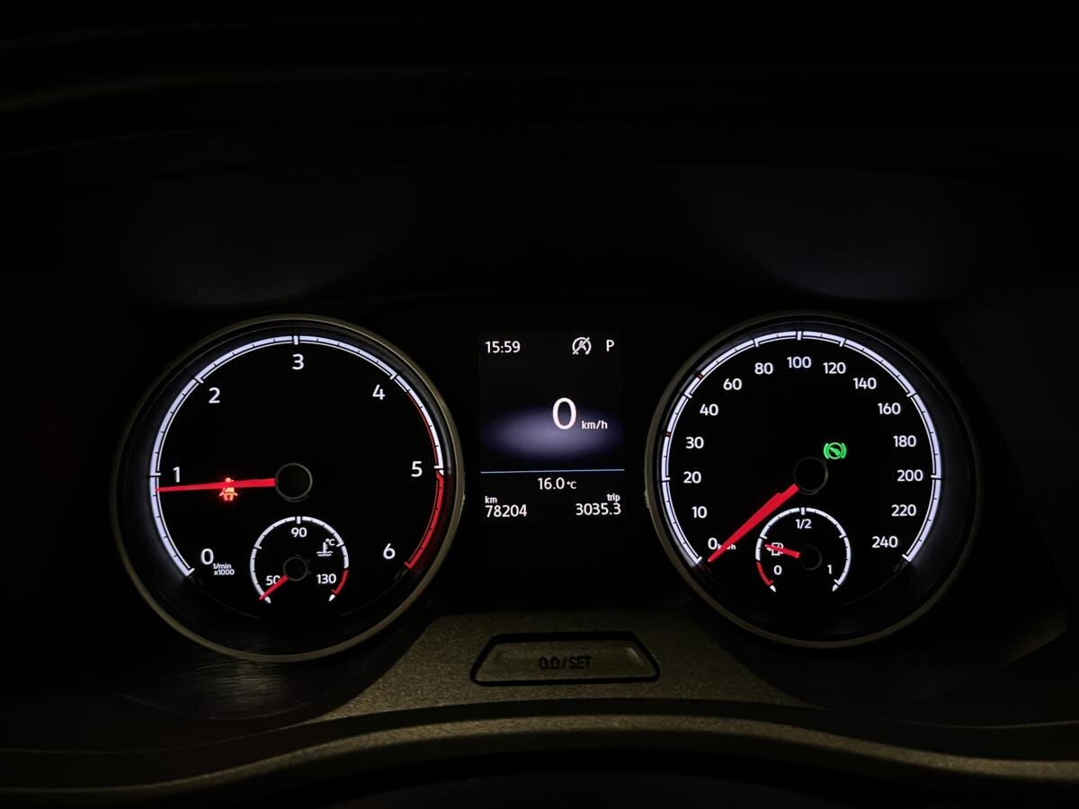 Volkswagen Caravelle Kombi 2,0 l 110 kw