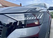 Audi RS Q8 SUV / Terénní 4,0 l 441 kw