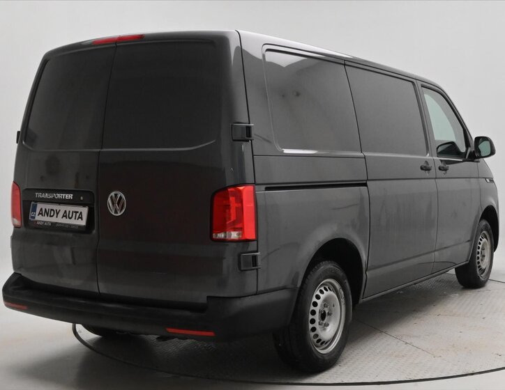 Volkswagen Transporter Skříň 2,0 l 110 kw