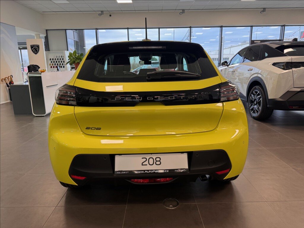 Peugeot 208 Hatchback 1,2 l 74 kw