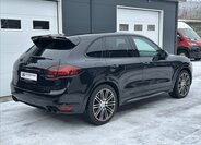Porsche Cayenne 5