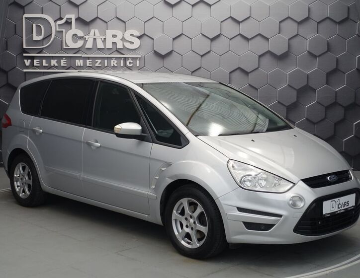 Ford S-MAX 5