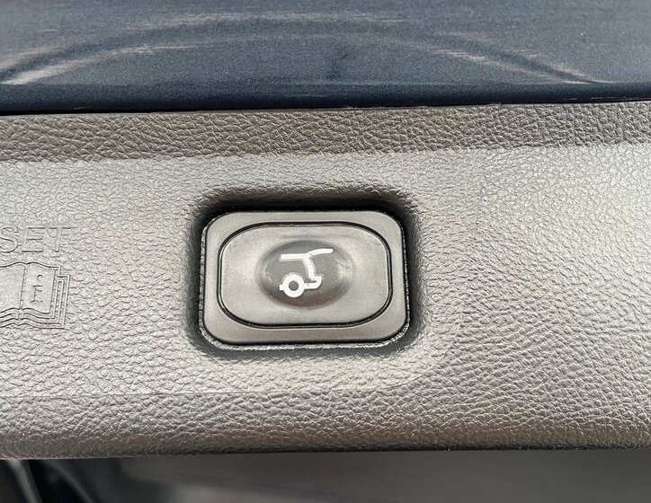 Ford S-MAX MPV 2,5 l 140 kw