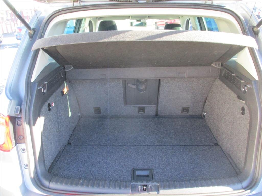 Volkswagen Tiguan SUV 2,0 l 103 kw