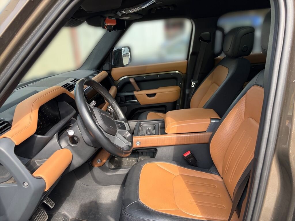 Land Rover Defender SUV / Terénní 3,0 l 294 kw