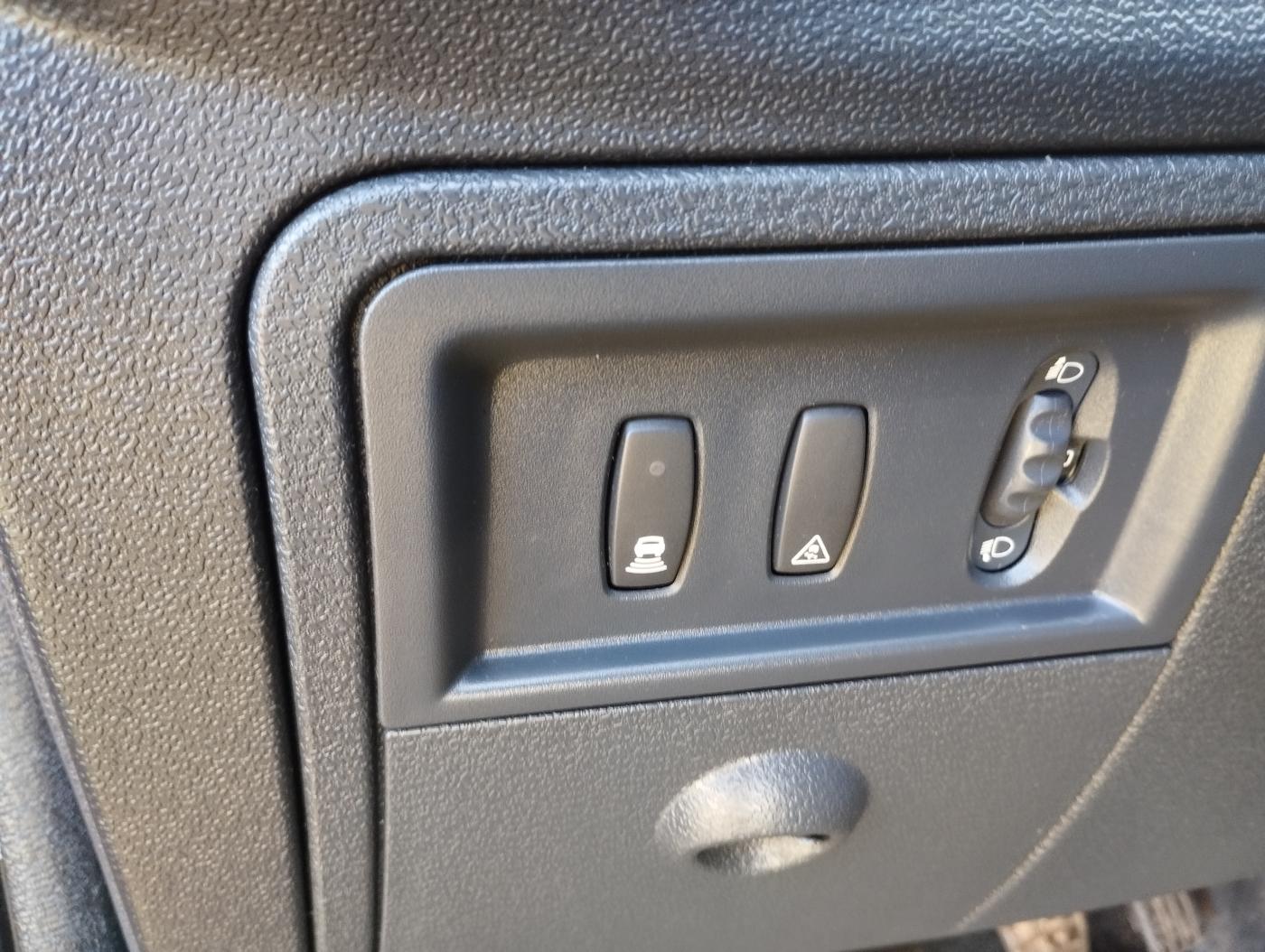 Renault Modus Hatchback 1,1 l 74 kw