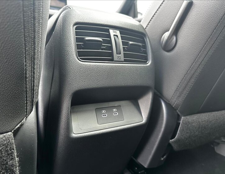 Nissan Qashqai SUV / Terénní 1,3 l 116 kw