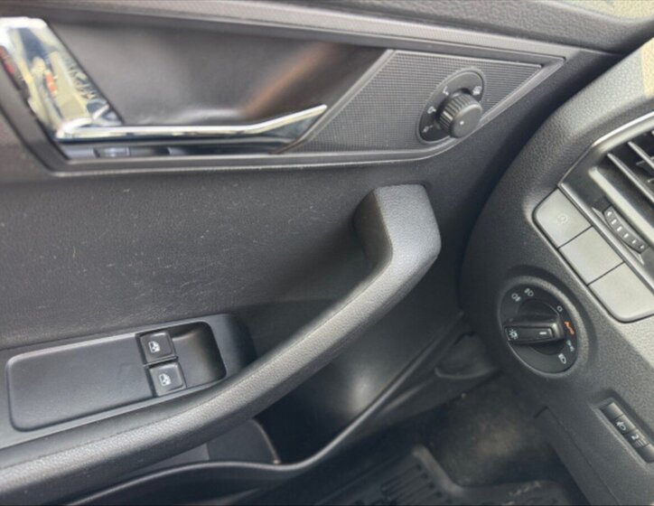 Škoda Octavia Kombi 999,0 81 kw