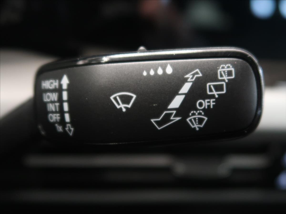 Volkswagen Golf Kombi 1,5 l 96 kw