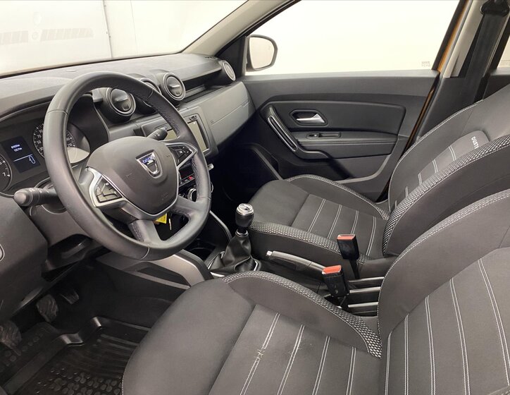 Dacia Duster SUV 999,0 74 kw