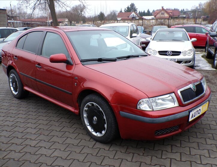 Škoda Octavia Liftback 1,6 l 75 kw