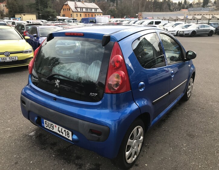 Peugeot 107 5