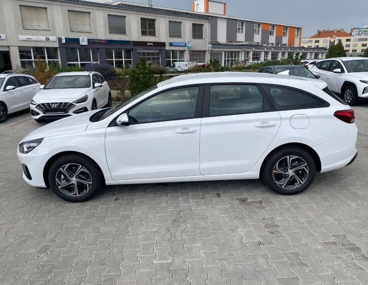 Hyundai i30 Kombi 1,6 l 110 kw
