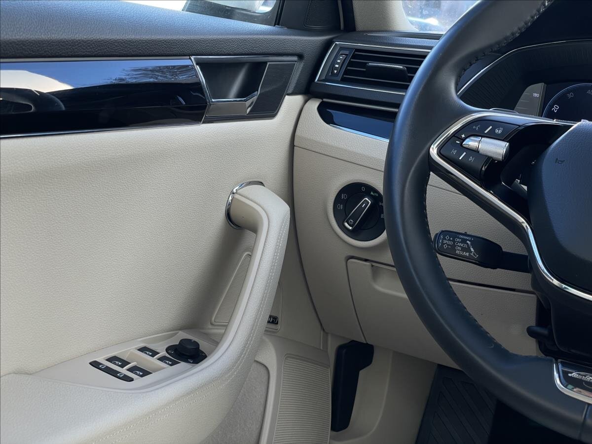 Škoda Superb Kombi 2,0 l 147 kw