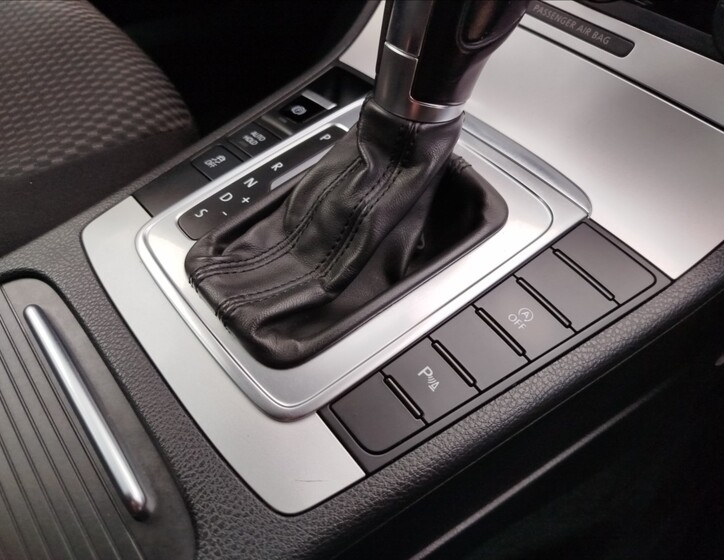 Volkswagen Passat 16