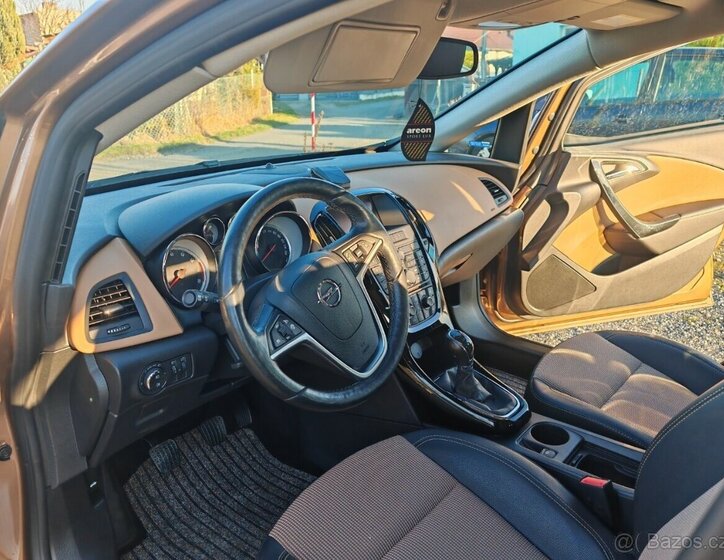 Opel Astra Kombi 0,0 88 kw