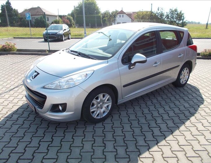 Peugeot 207 Kombi 1,4 l 70 kw