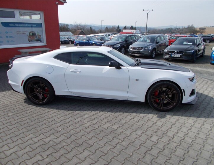 Chevrolet Camaro Kupé 6,2 l 339 kw