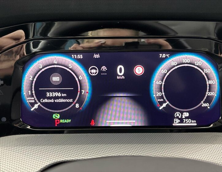 Volkswagen Golf Kombi 1,5 l 110 kw