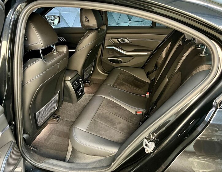 BMW Řada 3 Sedan / Limuzína 2,0 l 140 kw