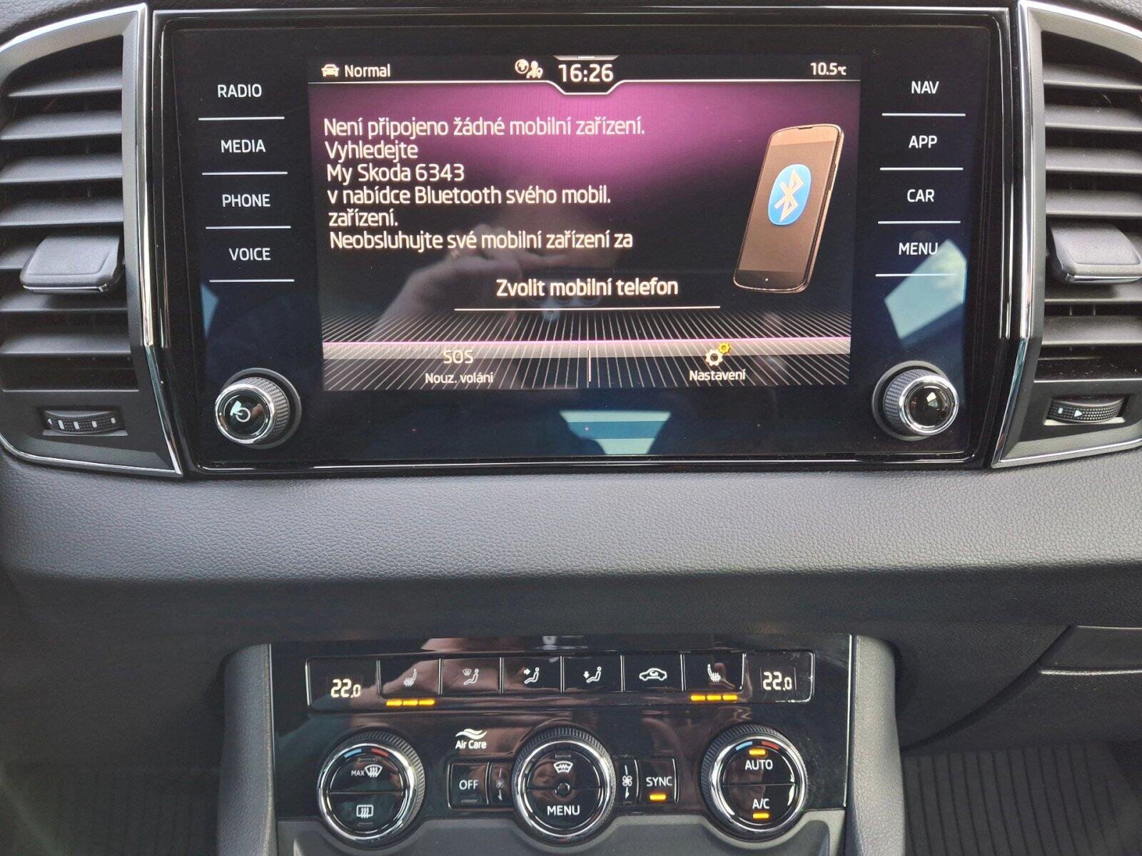 Škoda Karoq SUV / Terénní 1,5 l 110 kw