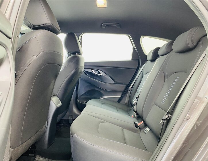 Hyundai i30 Kombi 1,4 l 103 kw