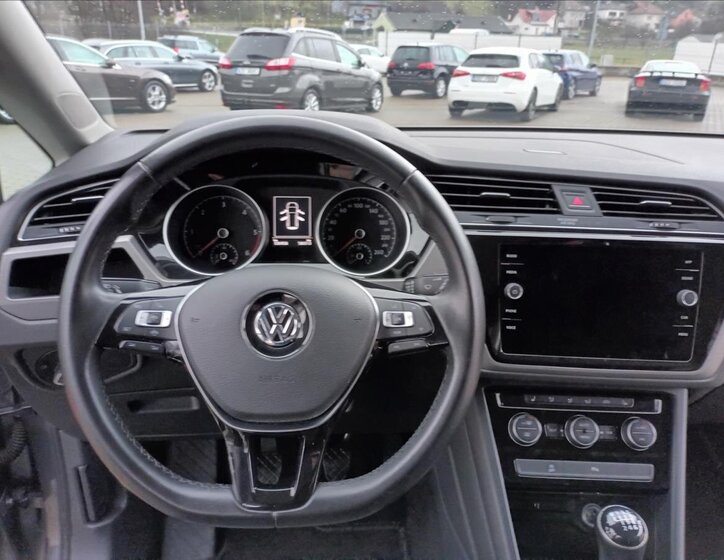 Volkswagen Touran MPV 2,0 l 110 kw