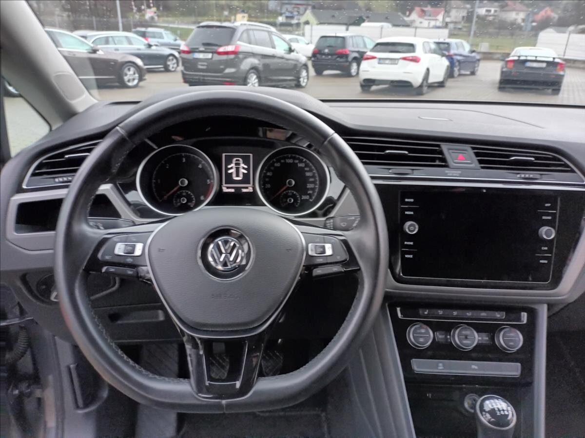 Volkswagen Touran MPV 2,0 l 110 kw