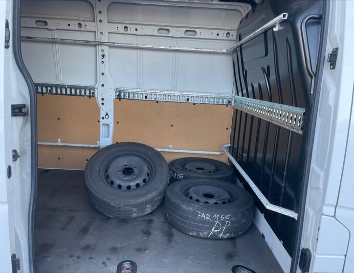 Opel Movano Skříň 2,3 l 132 kw