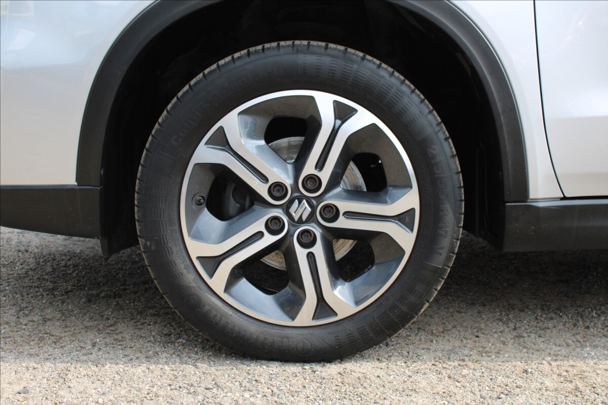 Suzuki Vitara SUV / Terénní 1,6 l 88 kw