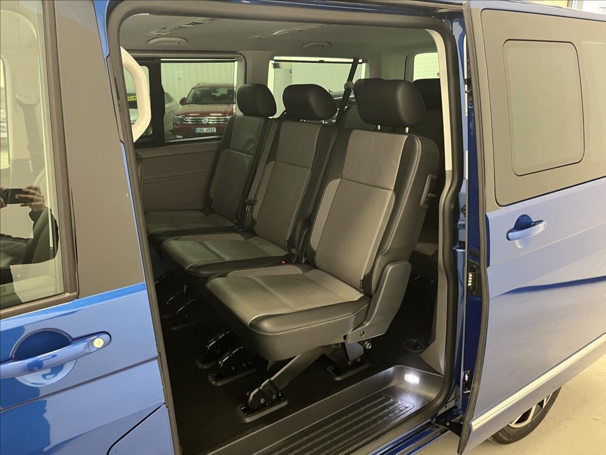 Volkswagen Caravelle Kombi 2,0 l 110 kw