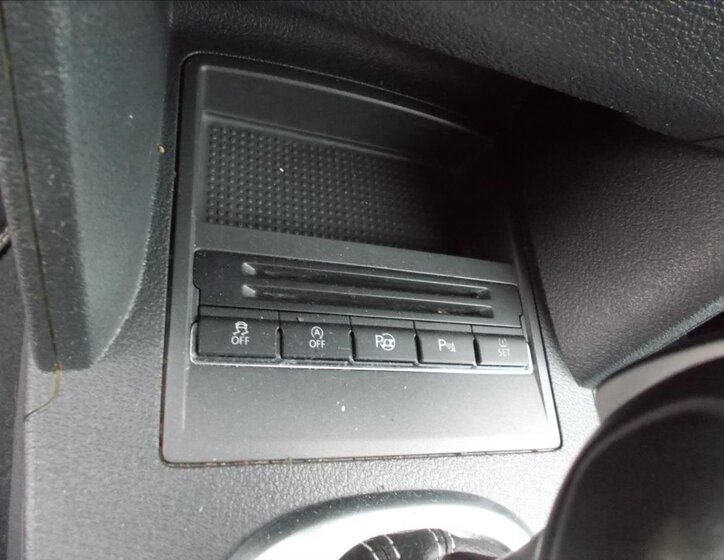 Volkswagen Touran MPV 2,0 l 103 kw