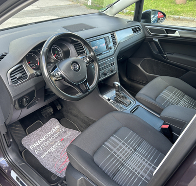 Volkswagen Golf Sportsvan 27