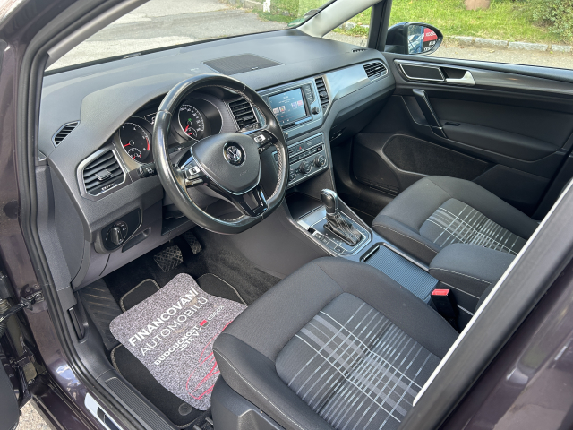 Volkswagen Golf Sportsvan