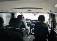 Mercedes-Benz Vito 21
