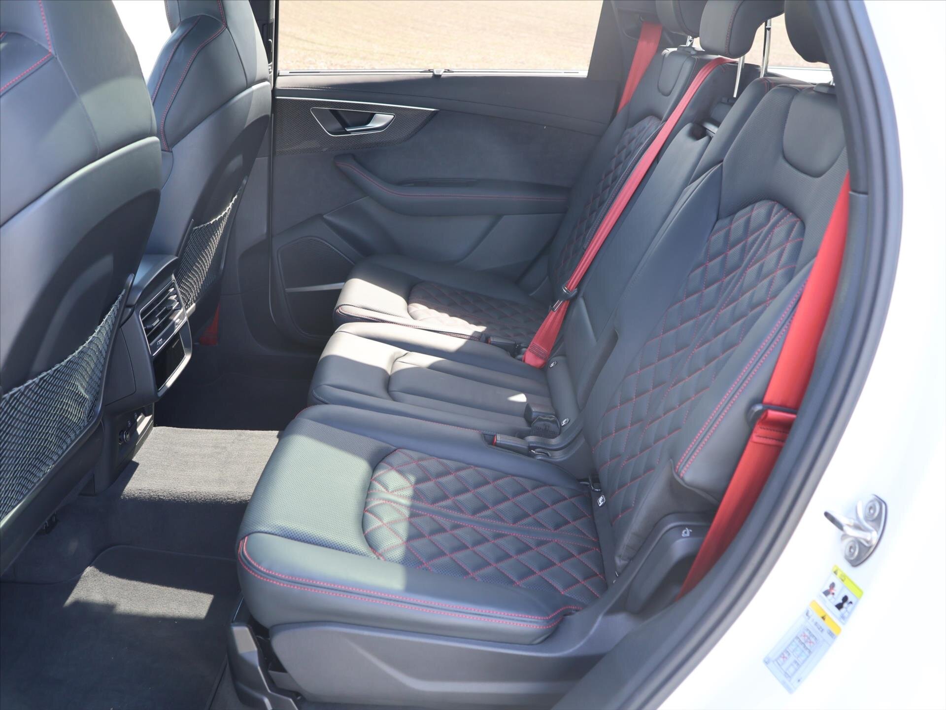 Audi SQ7 SUV / Terénní 4,0 l 373 kw