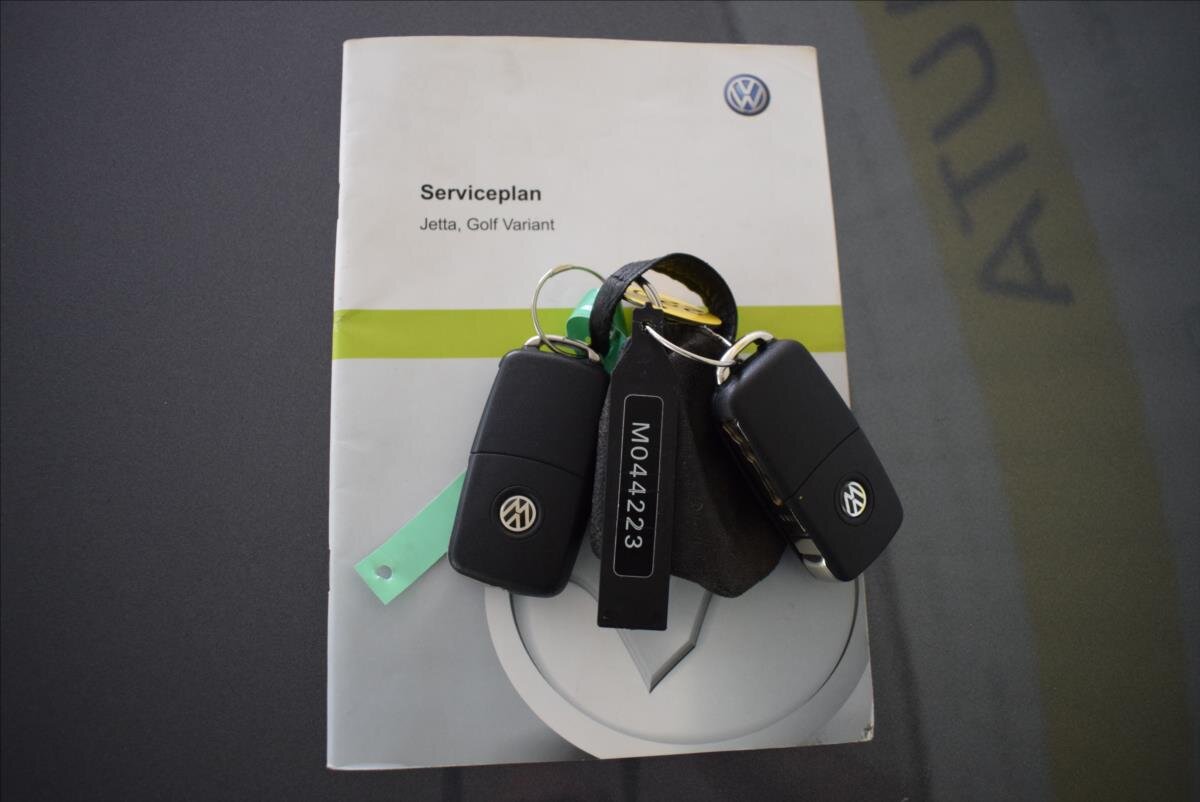 Volkswagen Jetta Sedan 1,2 l 77 kw