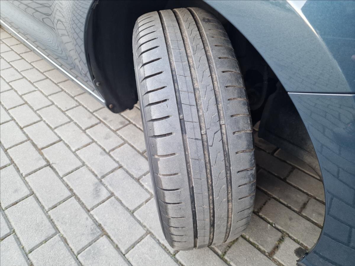 Hyundai i30 Kombi 1,6 l 85 kw