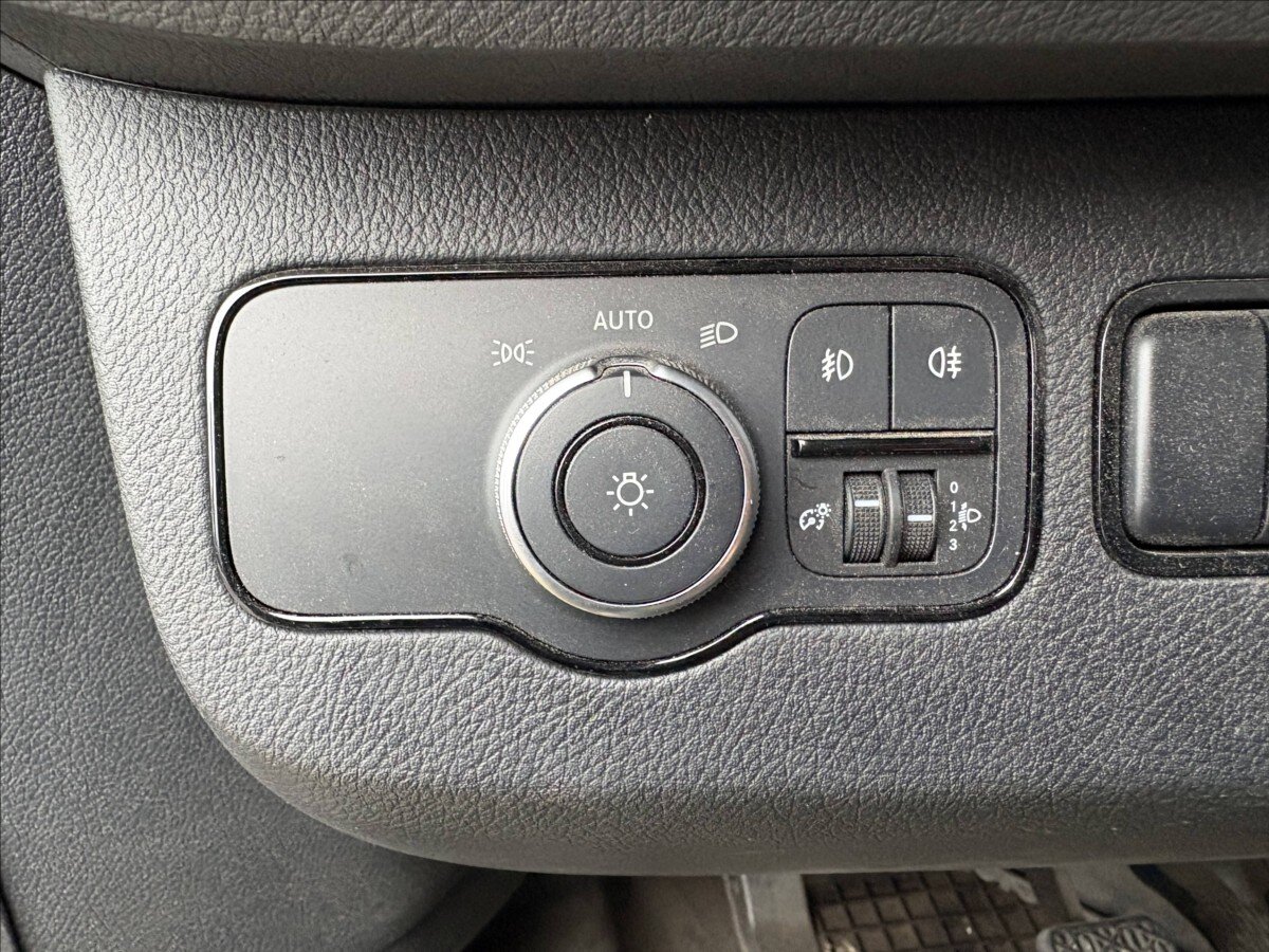 Mercedes-Benz Sprinter Skříň 2,0 l 110 kw